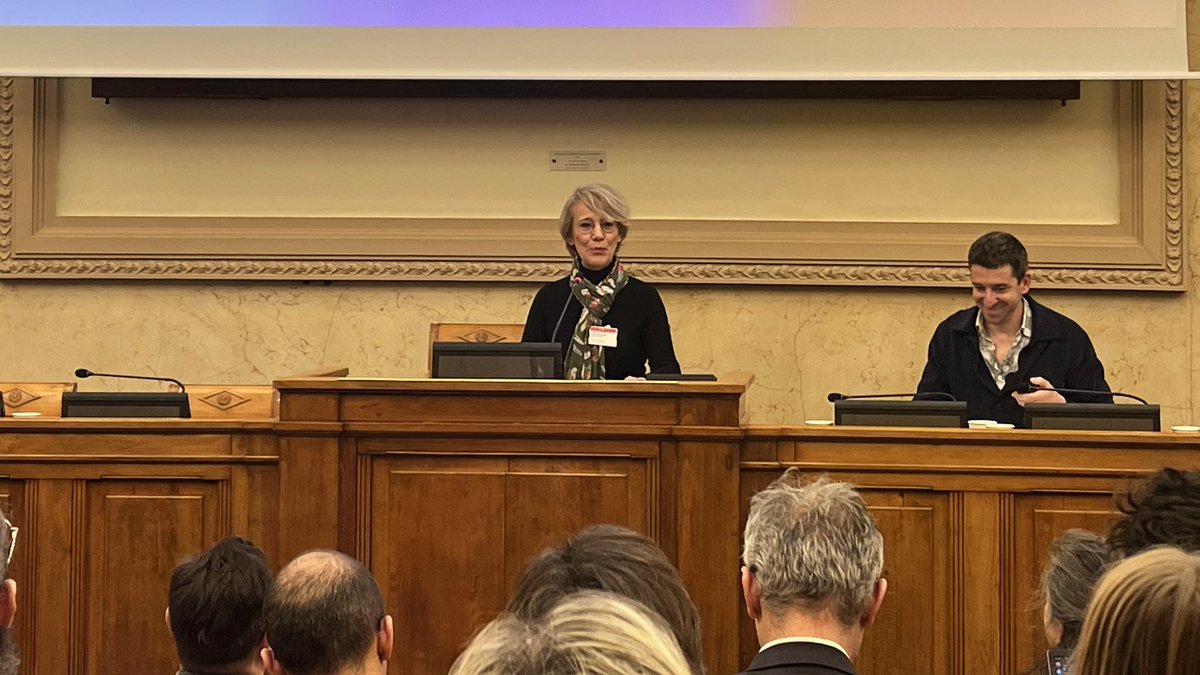 Lancement de l’Union Nationale pour le Réemploi Solidaire à l’@AssembleeNat : j’y ai rappelé tout le soutien de @Paris à ces acteurs de l’ESS pionniers dans l’économie circulaire, créant de la valeur, des emplois locaux et des dynamiques de relocalisation dans nos territoires.