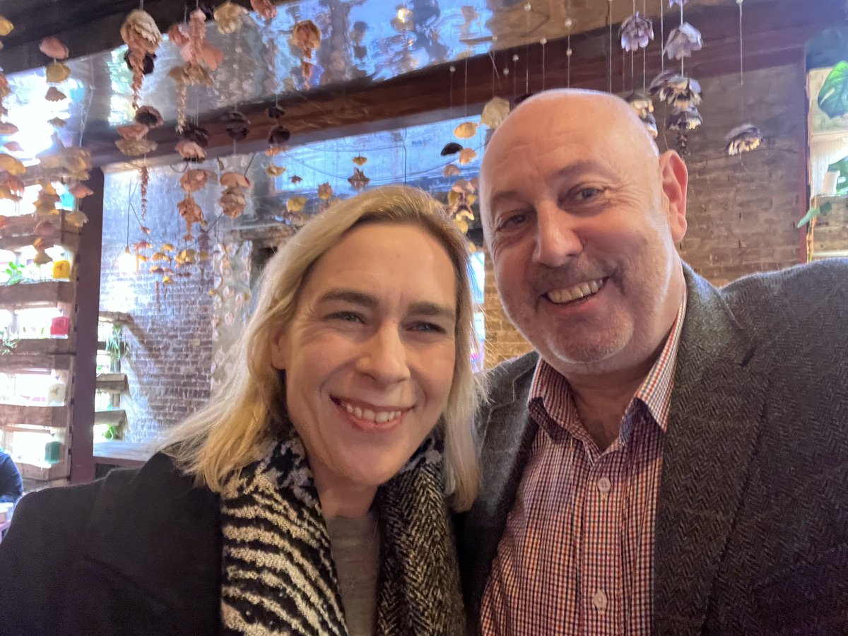 Lee Robertson FCSI FRSA tweet media