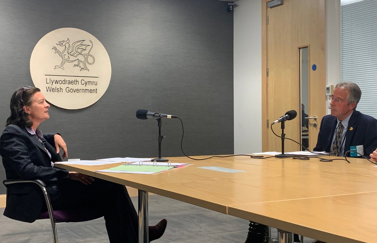 🎙️ Have you listened to Episode 1, Series 2 of our Healthy Thinking #podcast yet? 🔑 Wales' Health Minister @Eluned_Morgan joins us to discuss how #innovation is key to delivering a healthier #Wales 🎧 Listen here: lshubwales.com/podcast/series… #HealthyThinking