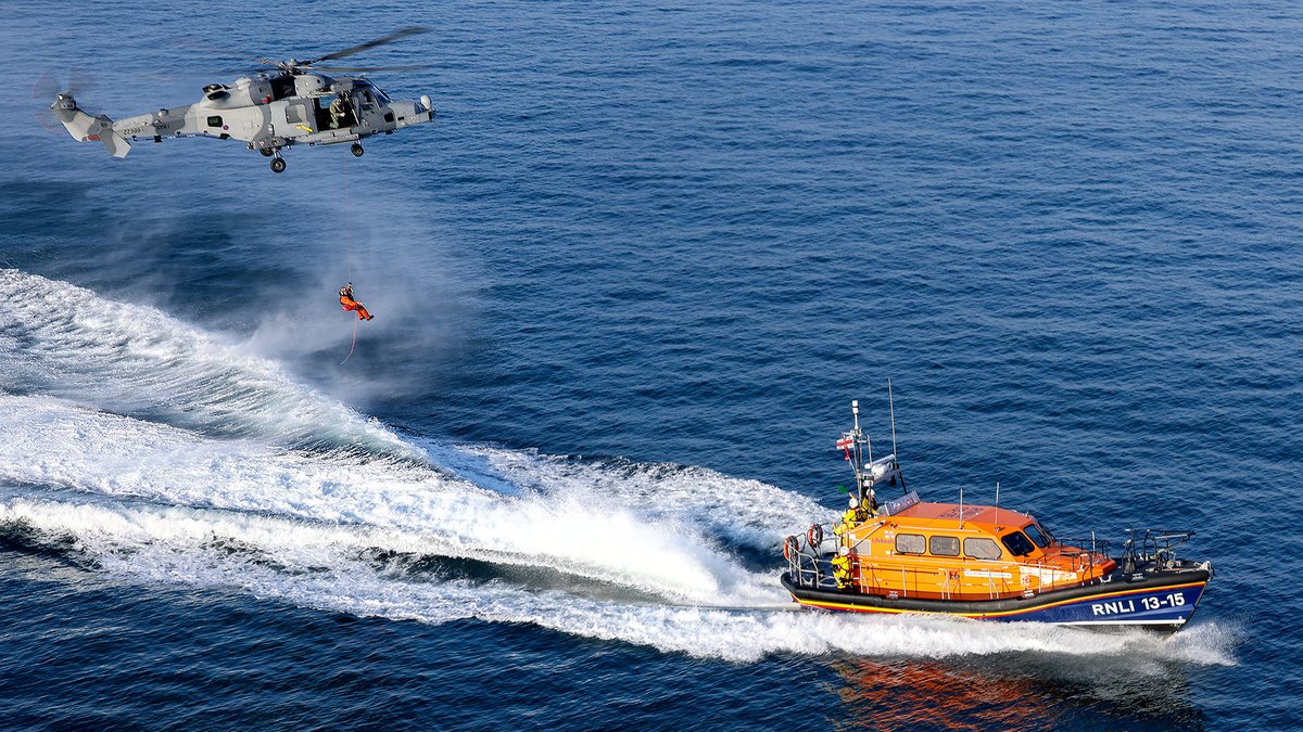 Navy Lookout tweet media
