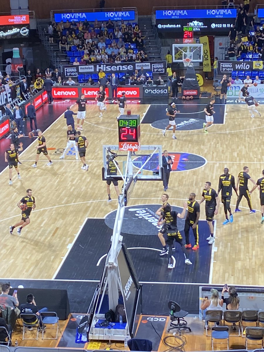 TodoGolesRadio's tweet image. ¿Quieres estar animando el sábado al @CB1939Canarias en su partido ante el @FundacionCBG?. Sorteamos ENTRADAS DOBLES. Sigue nuestra cuenta y retuitea aquí 👇🏼👇🏼