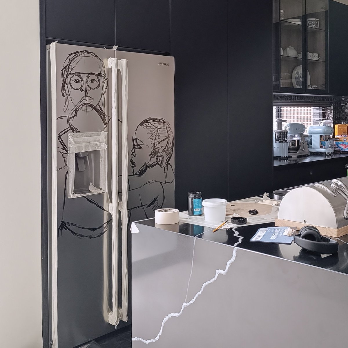ennockmartZA's tweet photo. In progress. Client requested: Kids portraiture on a Smeg Fridge. YOU DON'T KNOW ME YET. https://t.co/TivCmhZDfn