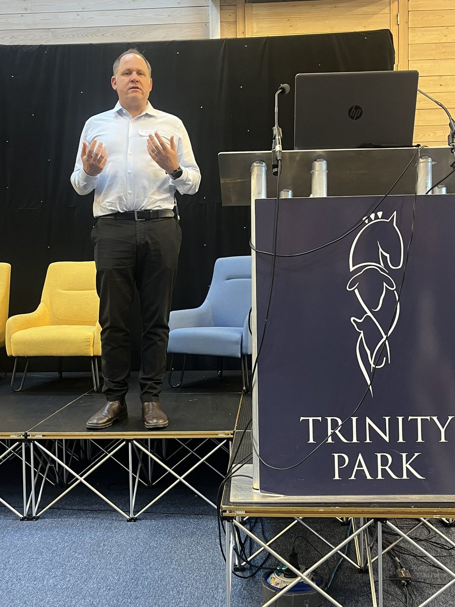 From the world-changing 1945 vision of Norman Borlaug to increase wheat yields, to the current broken food system, &amp; the silence, invisibility and mobility - but huge value- of Nature, <a href="/HenryDimbleby/">Henry Dimbleby</a> inspires and informs the Suffolk Farming conference. <a href="/FramFarmers/">Fram Farmers</a> <a href="/SuffolkAg/">The SAA</a>