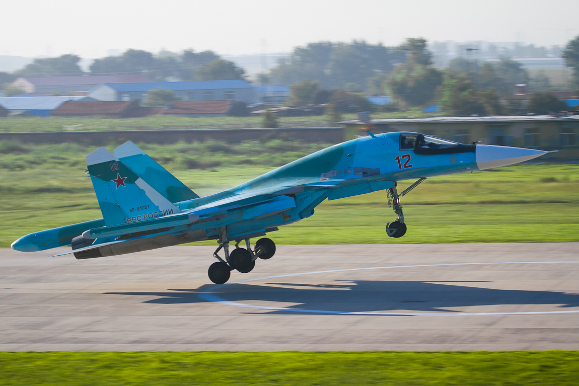 nexta_tv's tweet photo. ⚡️ The AFU shot down 2 more Russian Su-34s on the Avdiivka and Mariupol routes