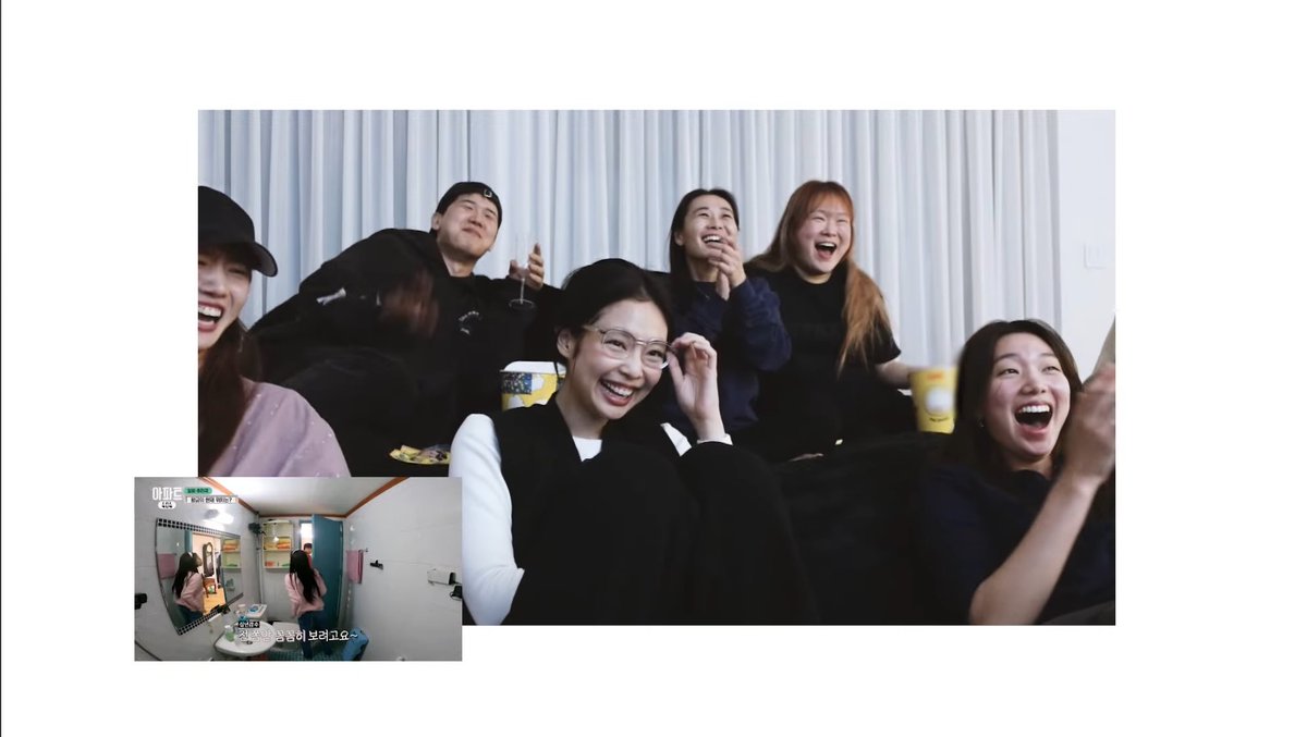LEEHOJUNGTHFANS's tweet photo. 240229 — โฮจองจาก youtube channel : Jennierubyjane Official ของคุณเจนนี่ค่ะ 

โฮจอง เจนนี่ ฮเยจี นั่งดูวาราไรตี้ Apartment 404 ความซัพพอร์ตเพื่อน น่ารักกันมาก🩷

🔗 : https://t.co/SWprmIN3j4

#이호정 #LEEHOJUNG #อีโฮจอง https://t.co/vVIIc65MEB