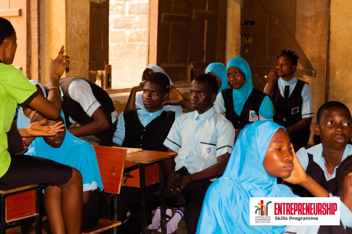 criticalpathng's tweet photo. A big thank you the Language instructor that gave us a helping hand. It must be education for all @twergywhite @csacefa @acthubafrica @Jezreel280 @youthspeakloud https://t.co/xhMEOMRd53