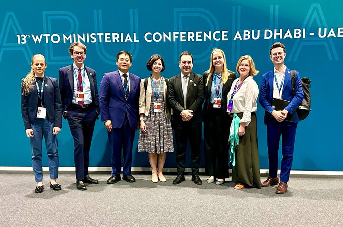 We were delighted to have a catch up with @WTO
 DDG <a href="/Paugam_Commerce/">Jean-Marie Paugam</a> along with Jean-Marie, <a href="/Hoe__Lim/">Aik Hoe Lim</a> and <a href="/VioGlezBehar/">Violeta Glez Behar</a>. Many thanks for this opportunity and the fruitful conversation. #TradeAndSustainability #MC13 #WTOMC13AbuDhabi