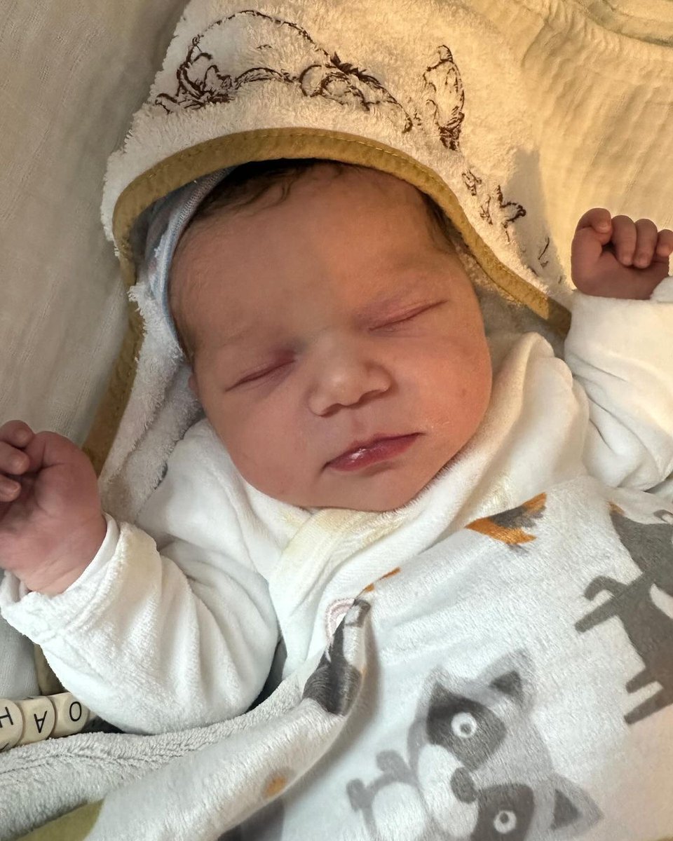 👶🍼 | 𝟐𝟕-𝟐-𝟐𝟒 ★ 𝐍𝐨𝐚𝐡 𝐑𝐢𝐥𝐞𝐲 𝐂𝐨𝐥𝐞𝐦𝐚𝐧 𝐝𝐞 𝐊𝐫𝐚𝐤𝐞𝐫

Gefeliciteerd met de geboorte van jullie prachtige dochter, Mike &amp; Shamyra! 😍