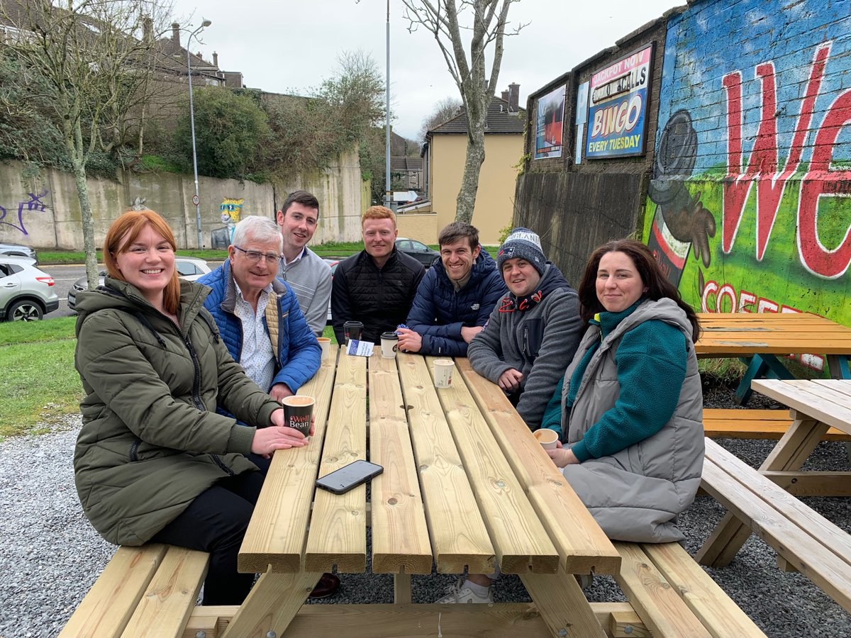 Tráthnóna den scoth caite ag múinteoirí an A.G. i <a href="/Wellbean_Coffee/">Wellbean Coffee</a>  inné don "Chiorcal Cómhrá". Deis iontach chun an Ghaeilge labhartha a chleactadh agus spreagadh i gcómhthéacs sóisialta.