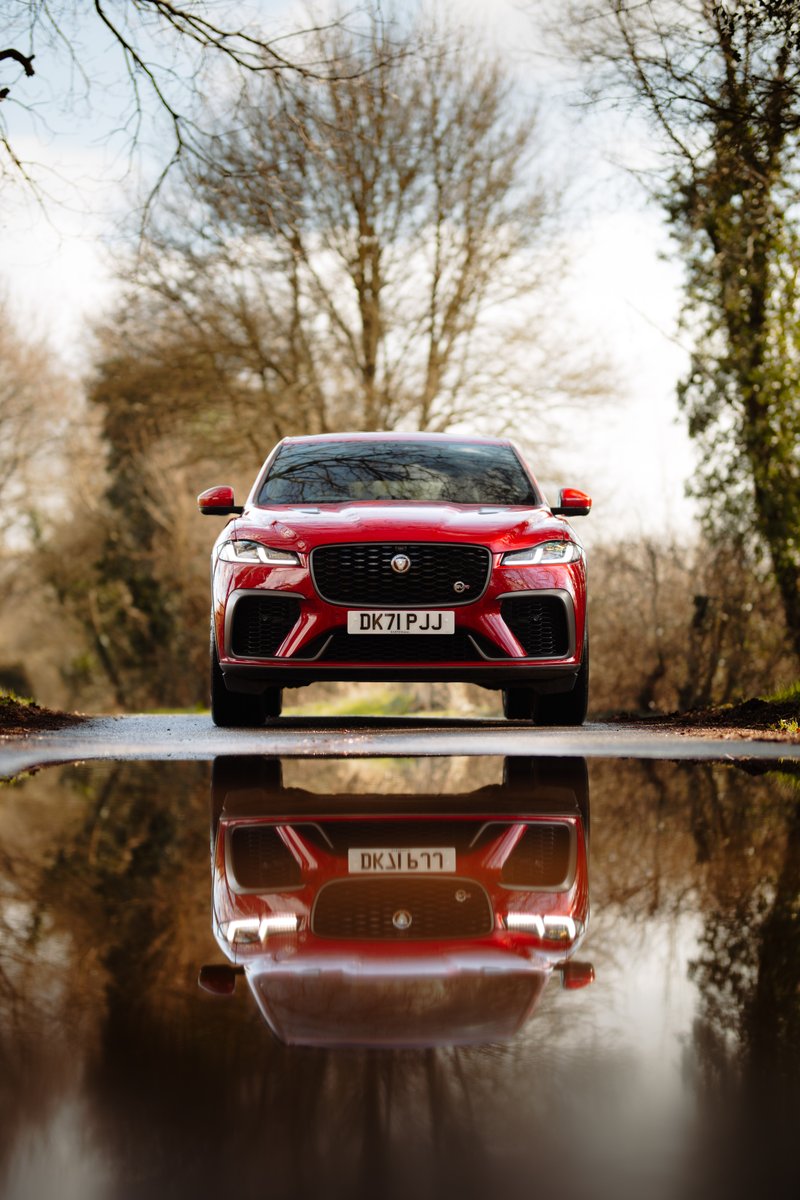 saxtonsofficial's tweet image. Just arrived... Jaguar F-Pace SVR in Firenze Red 

0-60 3.8s | 542bhp | 516 lbs.ft

Colour: Firenze Red
Price: £55,000
Mileage: 21,707
Link: saxton4x4.co.uk/vehicle/jaguar…

#Jaguar #JaguarFpace #Fpace #FpaceSVR #Jaguarfpacesvr