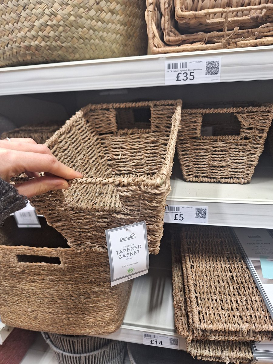 🪴Therapeutic classroom best buy🪴 £5 wicker baskets from Dunelm. Brilliant for calm areas, reading areas and intervention rooms. I fill them with fidgets! #therapeuticclassrooms #wellbeing #teaching #eduteach #edutwitter #classroomideas #classroomresources
