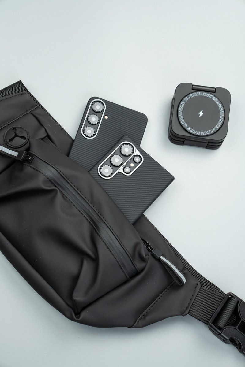 Benks_Official's tweet photo. What are you #EDC gears?
๐| https://t.co/yuECG3ltsJ
#Benks #iphone15pro #iphone15promax #iphone15cases #SamsungUnpacked #SamsungGalaxyS24Ultra #SamsungGalaxyS24 #samsungs24 https://t.co/I5Ettg0lTD