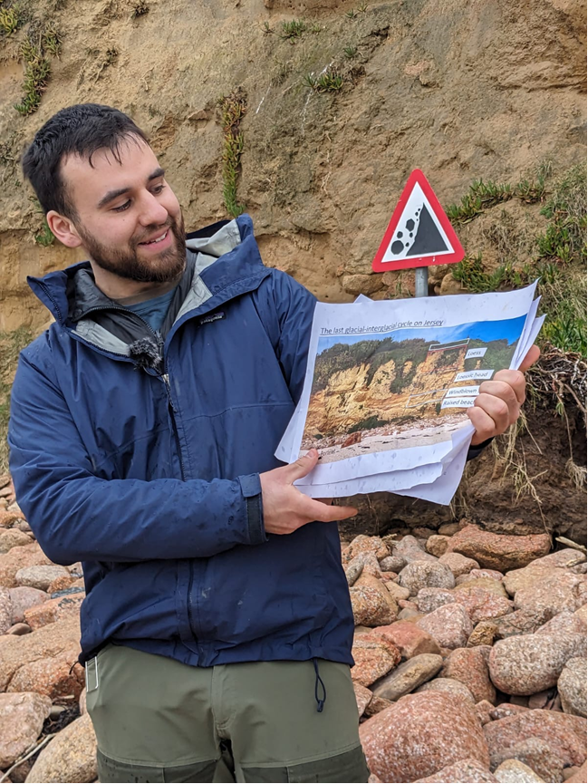 jerseygeopark's tweet photo. Mèrcie bein des fais to Dr Yunus Baykal from @UU_University for training our #Geopark Guides and Ambassadors on the Past Climates of Jersey this week - including visits to the #loess at Belcroute &amp; Portelet Bay.
@GovJersey @Jerseyuncovered @jsynationalpark @JerseyHeritage https://t.co/DW1uybf4Yt