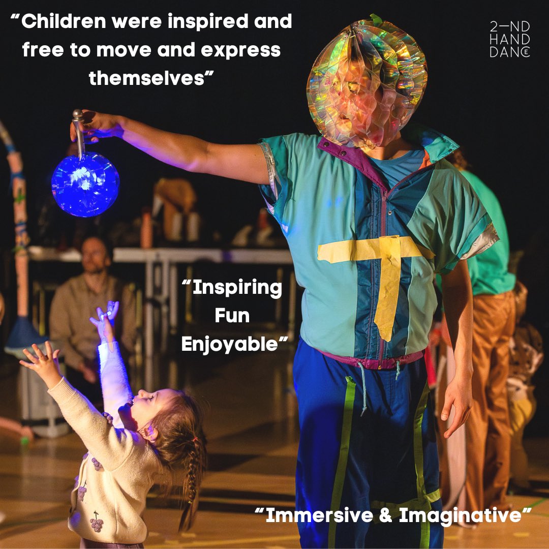 ✨The Sticky Dance✨ Has loved engaging with audiences. Ticket&Info for upcoming performance dates via link in bio. Dancer in image: Andrei Nistor Designer: Alison Brown Image: Zoe Manders #earlyyearsdance #performanceforyoungaudiences #disabledled
