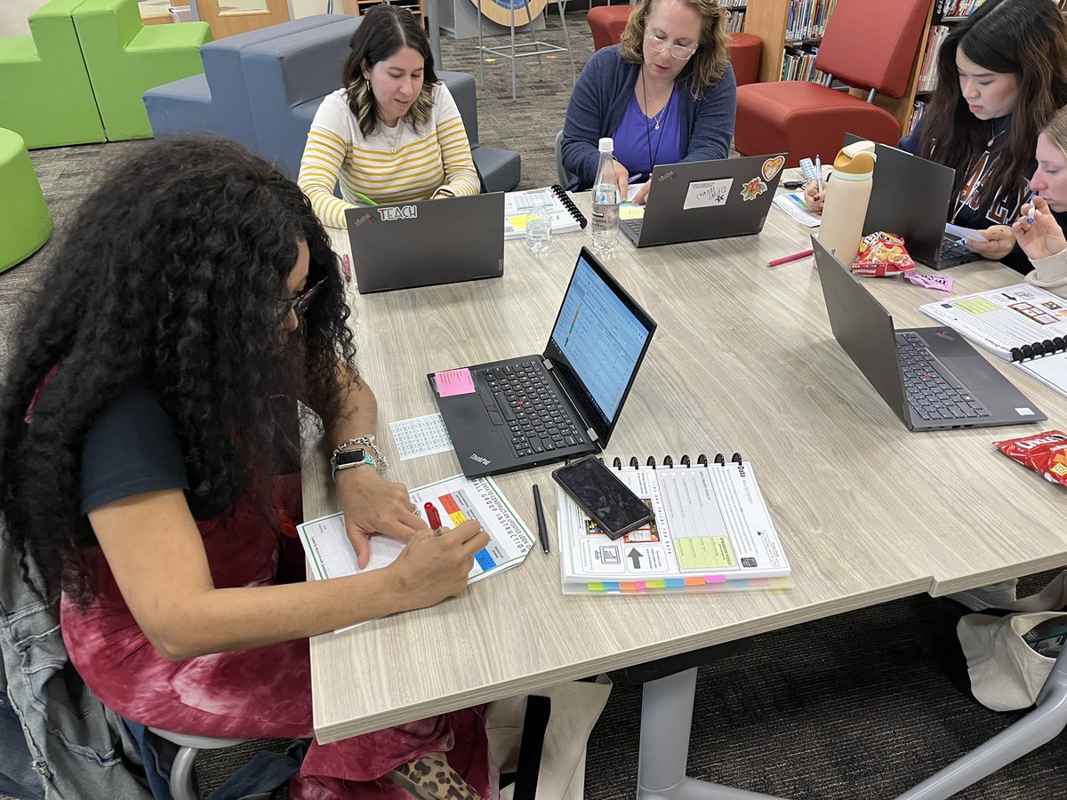 The CyFair Elementary Math #blendedlearning cohort spent time learning how to use the #MAPdata to design differentiated small groups for their upcoming unit. #elementary #cyfairisd #edtech Learn more about how to implement MAP data by contacting us. Blendedlearningpd.com