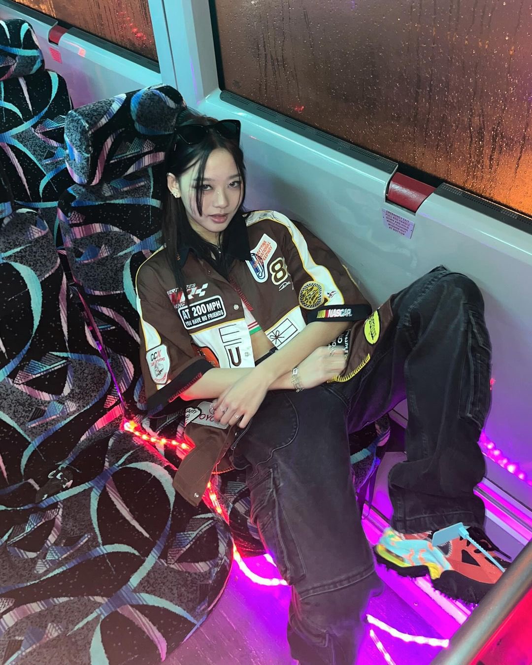 GHg-AE0XoAATL-5?format=jpg&name=large