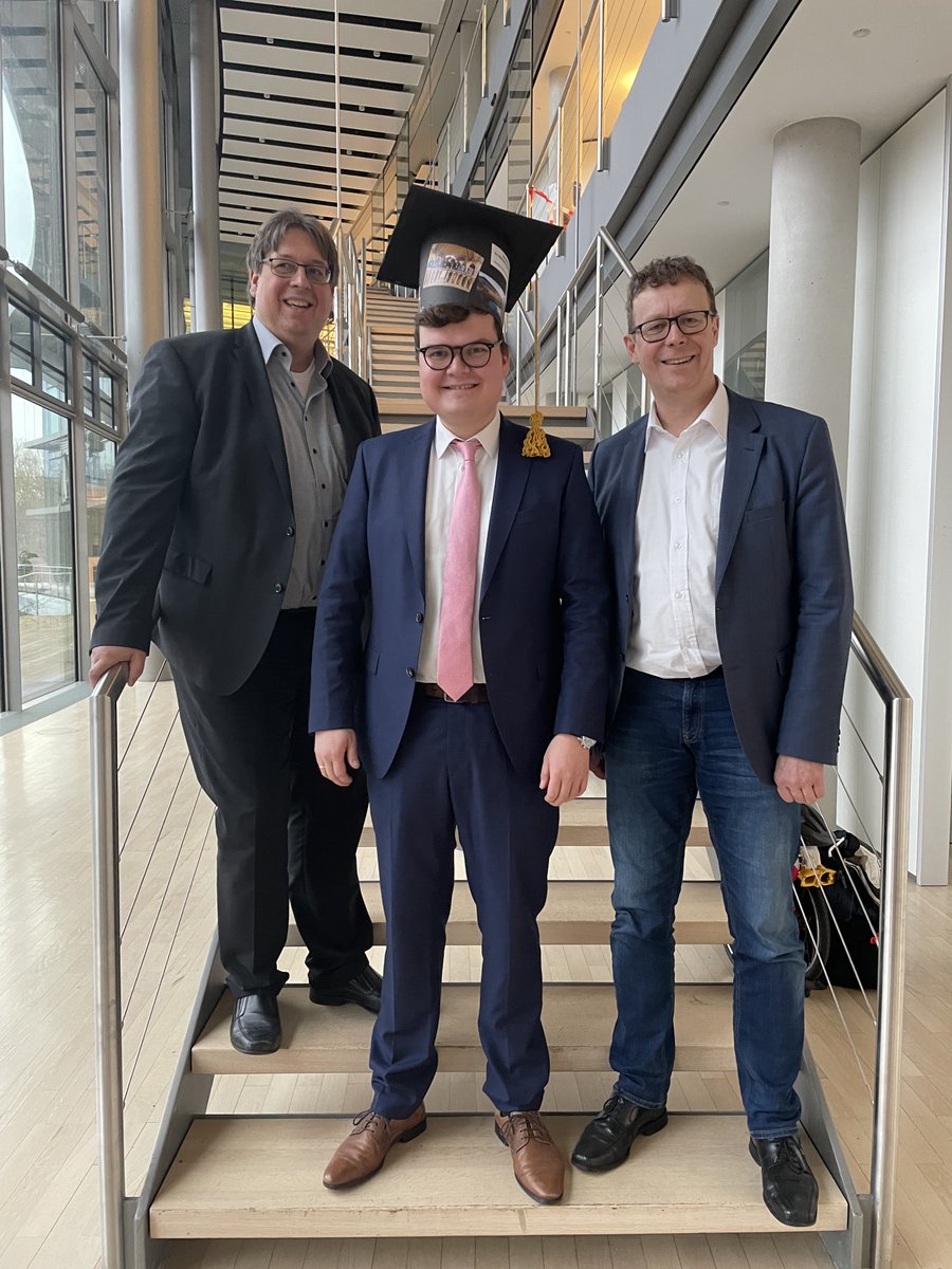 W. Benedikt Schmal tweet media