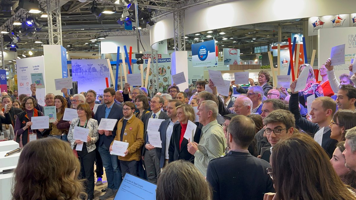 🌱 Renforcer les #tierslieux nourriciers et Espaces-Test Agricoles est notre objectif majeur dans ce projet. Nous réunissons nos forces pour 3 objectifs: 
1️⃣ Formations croisées
2️⃣ Intégration dans les PAT
3️⃣ Consolidation  de la communauté pour des projets durables et impactants