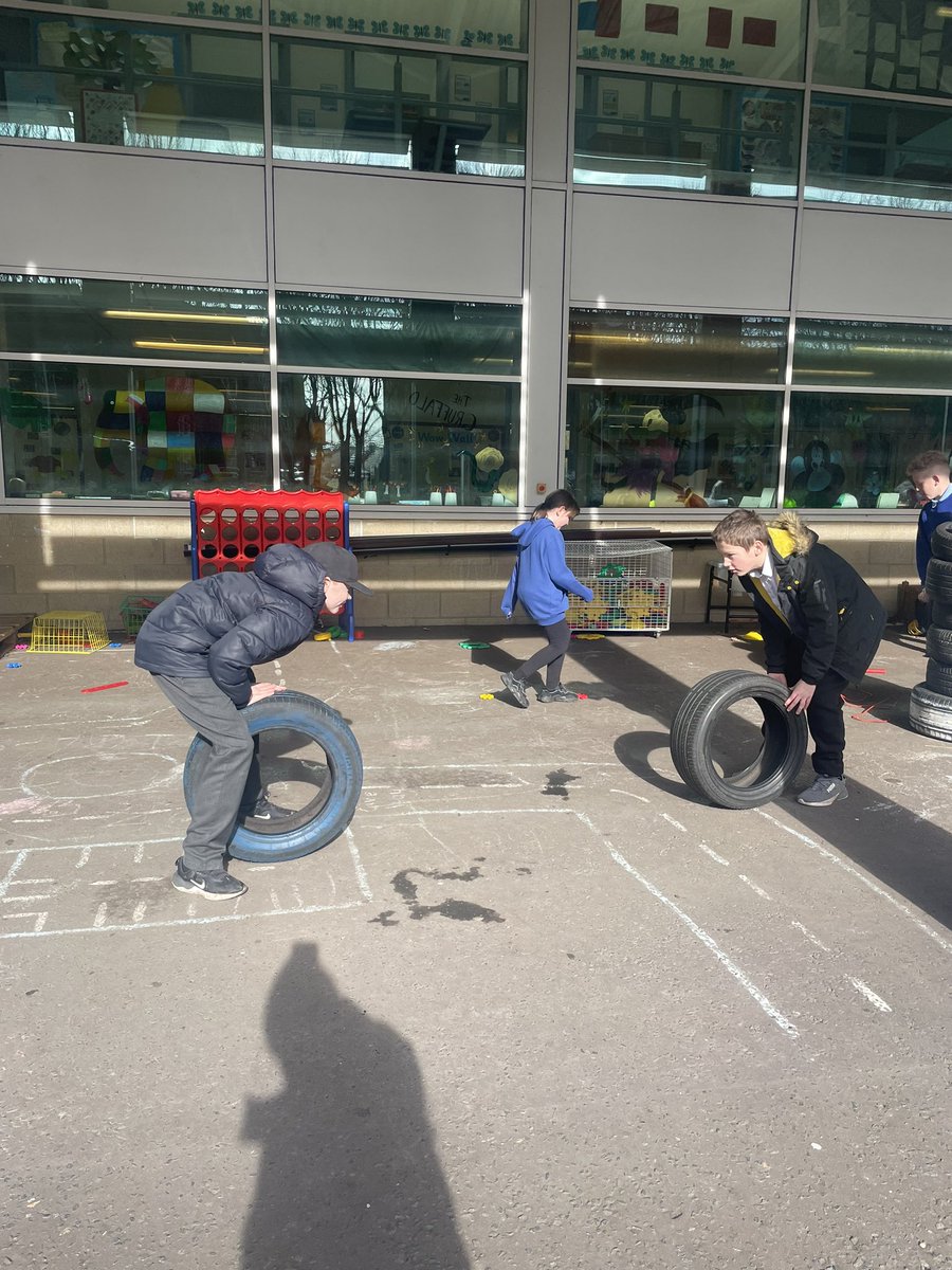 MsCQuinn2's tweet photo. Our junior and senior pupils enjoyed playing in the infant play area during lunch today. Look at the creativity and enjoyment they are all having! @HaghillTeam https://t.co/ZfQFcziT2V