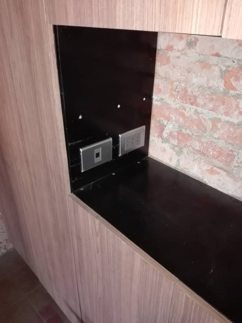 Instalación de puntos eléctricos.