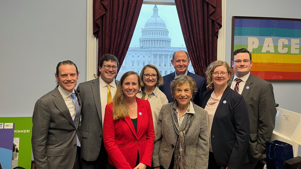 Thank you Rep @janschakowsky for sharing your insights and your amazing view with @MyForefront and the IL #FOTH2024 team. Great to discuss the Charitable Act, #SeatAtTheTable and more! @IndSector