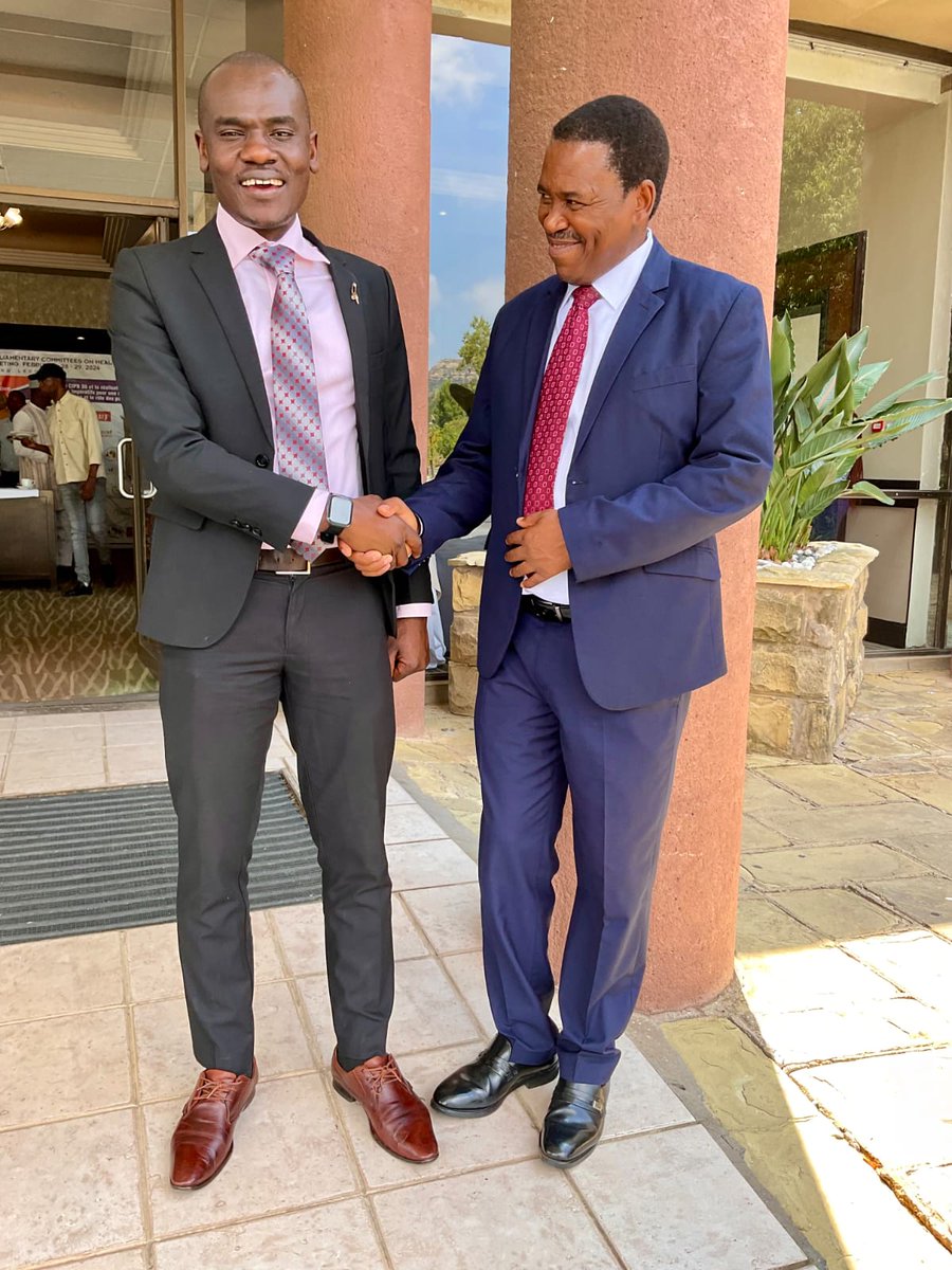 Today, @AlexOmari ESA Hub Country Engagement Officer, met with  Hon Mokhothu Makhalanyane, MP in Lesotho, Chair Health Committee and Chairperson of @NEAPACOH2024. We discussed about #FP2030Commitments and how #Lesotho can become a commitment maker.
