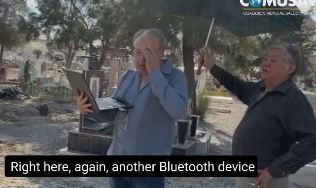 1776againAL's tweet photo. BlueTruth Documentary • Bluetooth Detected In The Vaccinated, In People Who Took PCR Swab and In A Cemetery Among People Who Died In 2021 and 2022 https://t.co/bFZDKRtvGP https://t.co/8D9BL7S3uE