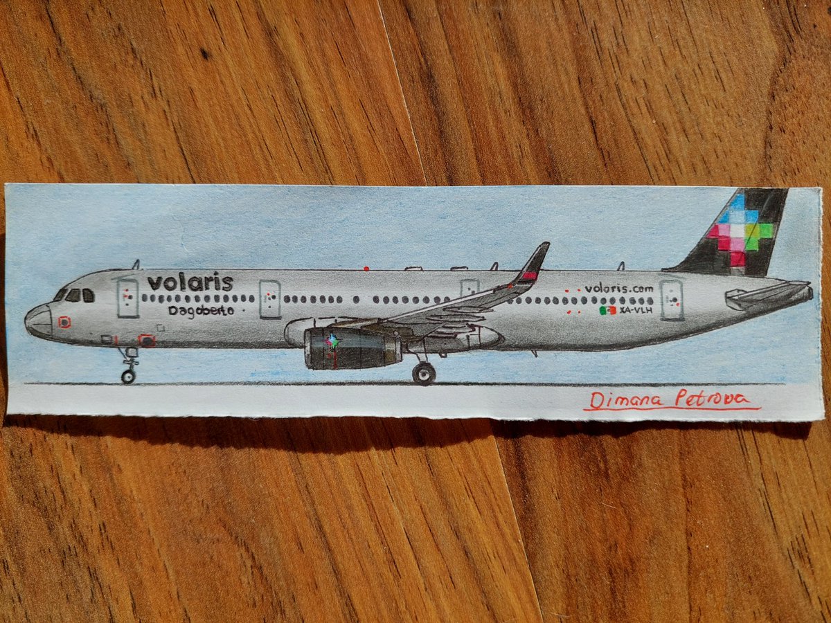 AircraftBy's tweet image. NEW and different!! 
My first book divider with an airplane drawing of @flyvolaris Airbus A321ceo.✈️📖
For future I will try to find a harder paper for drawing.
@viajaVolaris #Volaris #flyVolaris #A321 #AirbusA321 #drawing #airline #bookdivider #books #artistic #planes #Aircraft