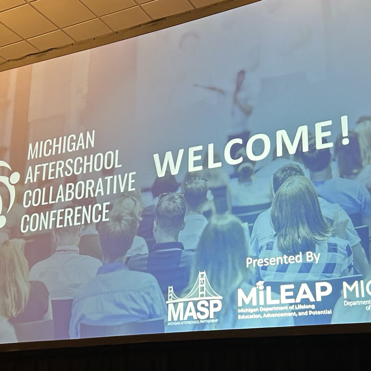 edu_michelle's tweet image. Best way to start a Thursday? Hanging out with out of school time educators! #outofschooltime