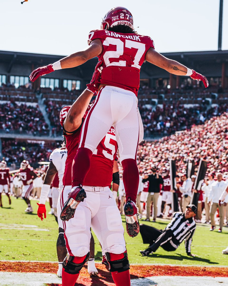 Leapin’ on Leap Day 🤪 @G27football | #OUDNA