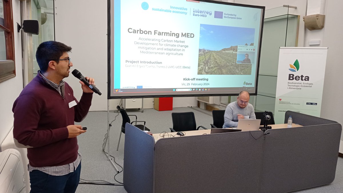 📣 Comencem el Carbon Farming Med! ➡️ Un nou projecte de l'@InterregEuroMED Programme liderat pel @BETA_TechCenter que treballarà per a per impulsar l’entrada del sector agrícola de la regió del Mediterrani al mercat de crèdits de carboni. 🌾 👉🏼 apunt.uvic.cat/comenca-el-car…