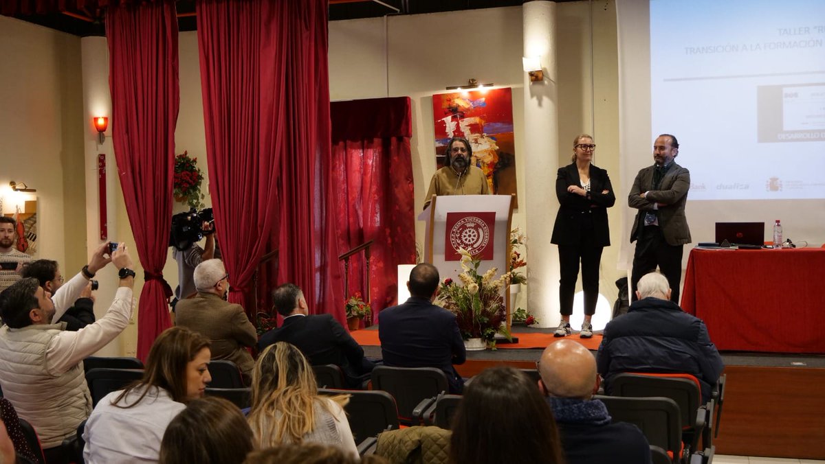 🔴Berbel:“La FP Dual se convierte en una realidad en Melilla con la colaboración de empresas locales y la implicación del profesorado”

✔️Hoy se desarrolla la jornada ‘Ruta a la Dual: Taller para profesorado de FP’ con la asistencia de más 100 docentes

📎 mpt.gob.es/portal/delegac…