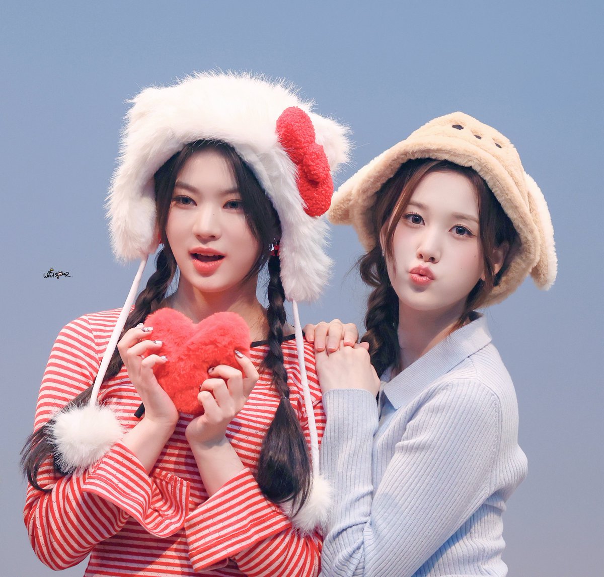 240224

😽➕🐶

#이사진최고
#아이사 #ISA #재이 #J
#스테이씨 #STAYC