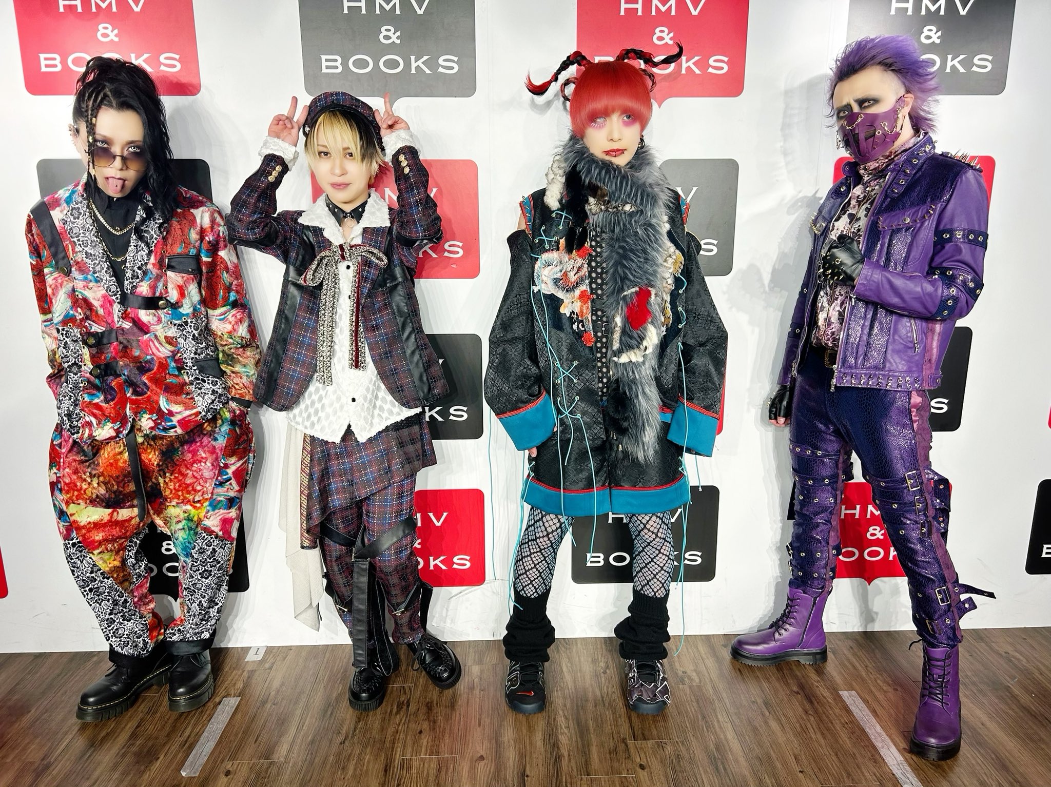 早割 万博 2/5 内容変更あり】コドモドラゴン チェキ meN-meN