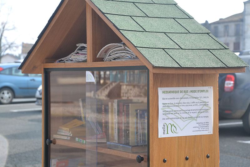 Mettre en place une boîte à livres ou cabane à livres dans un collège ou lycée : une bonne idée ! #bookcrossing

profdoc.fr/une-boite-a-li…