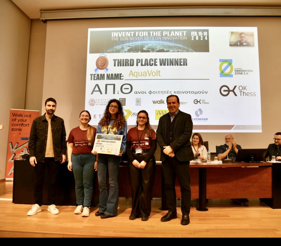 🎉Ολοκληρώθηκε η 5η διοργάνωση του διαγωνισμού "Invent for the Planet" <a href="/Aristoteleio/">Α.Π.Θ.</a>.Ο πρόεδρος της #ΑΖΚ Παναγιώτης Κετικίδης βοήθησε στην αξιολόγηση και ανάδειξη του νικητή. Συγχαρητήρια σε όλους για την καινοτόμο δημιουργικότητα ενάντια στις παγκόσμιες προκλήσεις.🌏