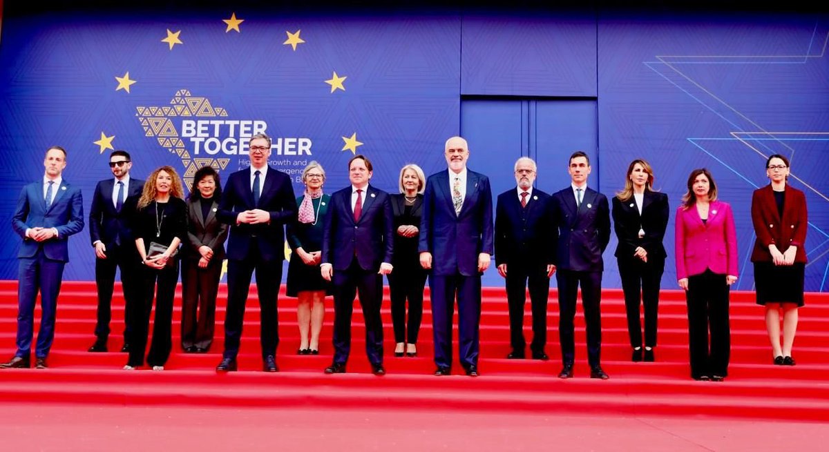 “Higher Growth and faster Convergence for the Western Balkans” Summit🤝 Family Photo 📸