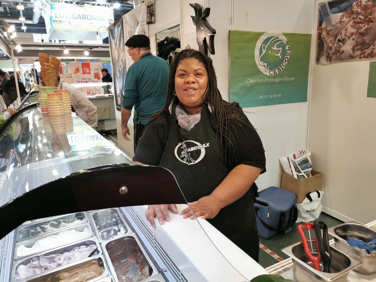 Johanna de la Ferme Cabicoulx est au Salon de l'Agriculture à Paris.
Venez déguster ses fromages et glaces au lait de chèvre au Salon de l'Agriculture à Bordeaux du 18 au 26 mai !
Foire Internationale de Bordeaux Les Produits de Nouvelle-Aquitaine