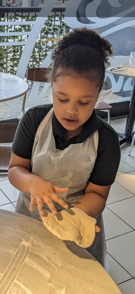 Green Wrythe Primary (@gwprimary) on Twitter photo Year 3 made some fantastic pizza yesterday as part of our learning about the Mediterranean <a href="/PizzaExpress/">PizzaExpress</a> #Worcesterpark #dough #yummy Year 3 made some fantastic pizza yesterday as part of our learning about the Mediterranean <a href="/PizzaExpress/">PizzaExpress</a> #Worcesterpark #dough #yummy