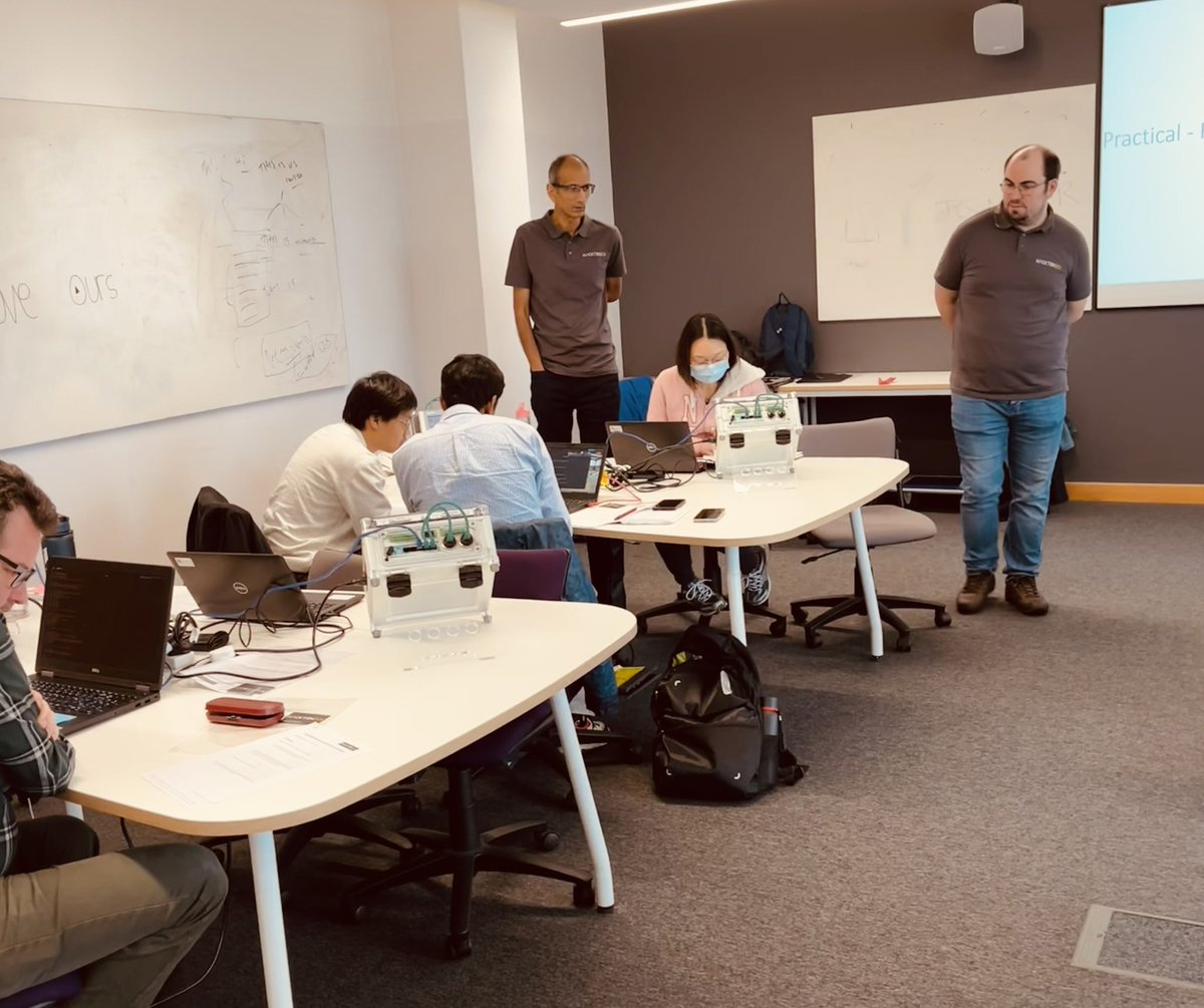 hacktonics's tweet image. On to our 1st proper practical of the day @UWEBristol - doing some reconnaissance with our training boxes: hacktonics.io/equipment.html