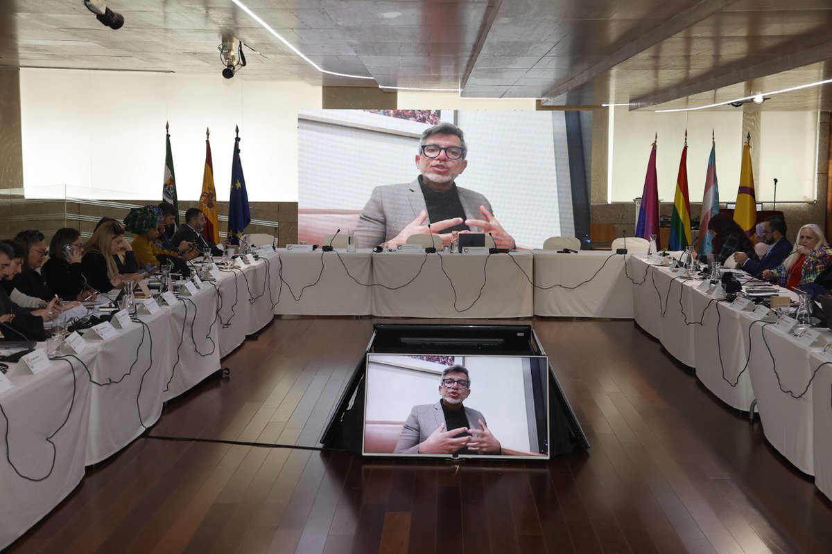 Turno para <a href="/victor_madrigal/">Victor Madrigal-Borloz</a> (Ex experto independiente de la <a href="/ONU_es/">Naciones Unidas</a>) y Luz Aranda Arroyo (<a href="/ILGAWORLD/">ILGA World</a>) nos acercan a la situación LGBTI en el mundo. #CooperaciónLGBTI #DeclaraciónMérida