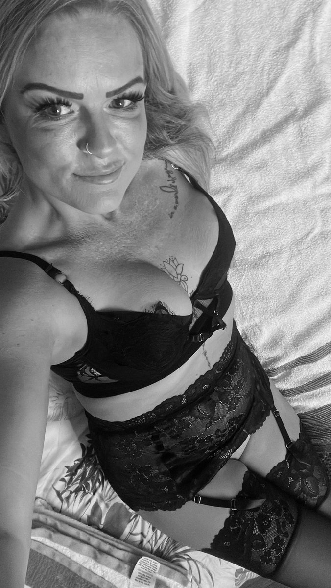 @Niki_Bxxx #that_blonde_niki promo account 🔞🔞 tweet media