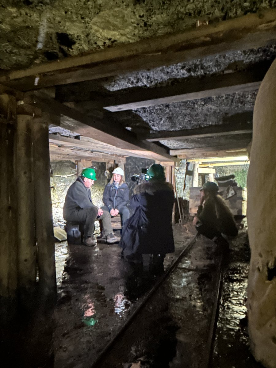 We’re excited to announce that our mine water heat work is due to feature on The Climate Show with @tomheapmedia on @SkyNews this weekend! Filming recently took place with @BritGeothermal from our #MineWaterHeat team being interviewed underground @Beamish_Museum.