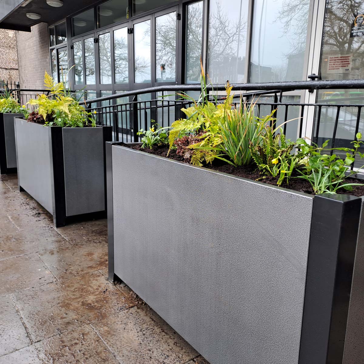 The ‘Hi-Lite’ street planter from PACE is constructed from galvanised, fabricated steel with a powder coat finish. Ideal for a narrow, long space. 
Multiple colour options available. 

Details: shopatpace.ie/product/hi-lit…… 

#BuySocial