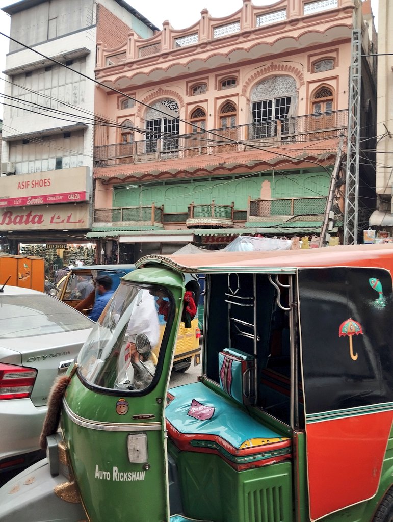 BushraGohar's tweet image. Fascinating #PeshawarCity ... #Pakhtunkhwa #Peshawar