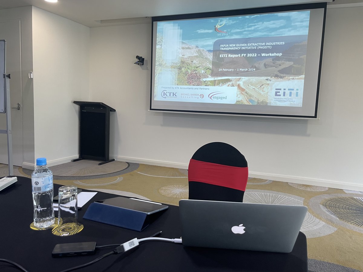 Thanks <a href="/png_eiti/">PNG Extractive Industries Transparency Initiative</a> for inviting @michaelbarron23, <a href="/ktkpng/">KTK Accountants & Advisors 🇵🇬</a> &amp; me to present draft 2022 EITI Report to the MSG this week in Port Moresby. More tomorrow. 
Valuable contributions from govt, business &amp; CSOs will enhance the Report.
#EITI #PapuaNewGuinea #transparency #beneficialownership