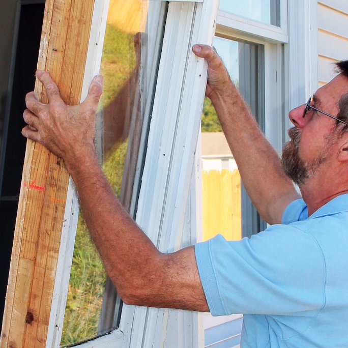 MahavirSha72844's tweet image. Is it time to replace your windows? Look out for these 5 signs: drafts, condensation, difficulty opening/closing, visible damage, and rising energy bills. Upgrade with our 2024 Windows Replacement Service for a seamless solution! #HomeUpgrade #WindowsReplacement