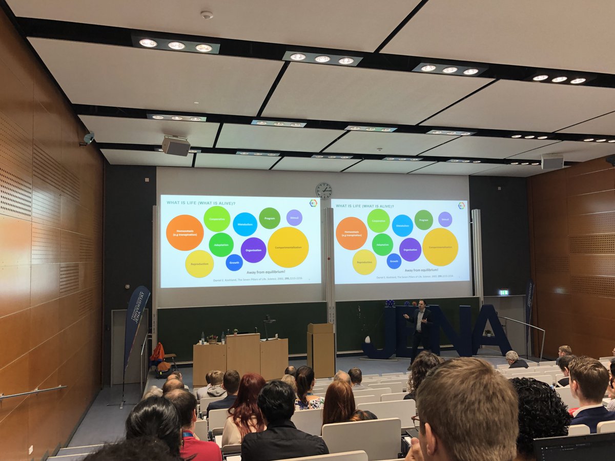 "What is life?"

@SimonKrause39 gets off to a light start <a href="/DZT35/">DZT35 Jena</a>...

#DZT35