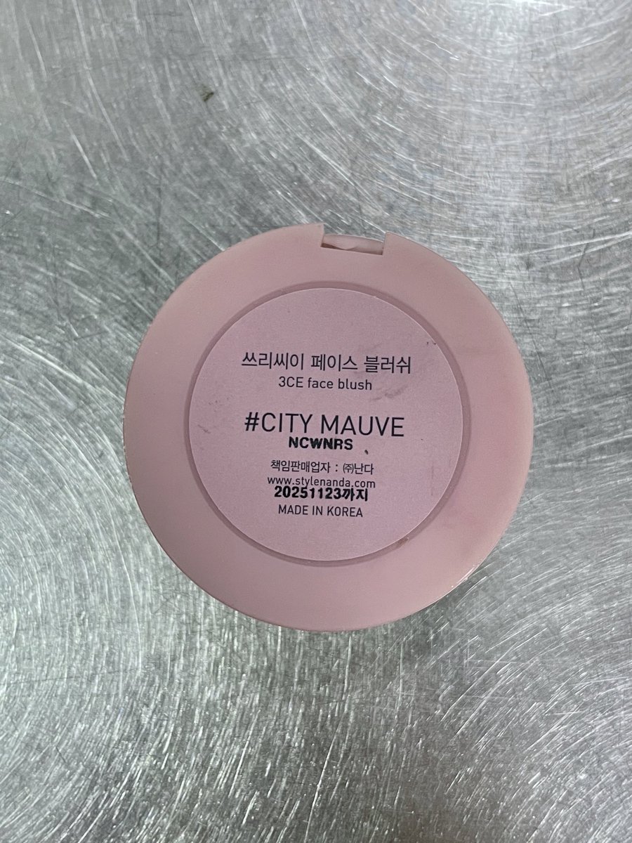 ส่งต่อ3ce blush city mauveเหลือ95%ค่ะ ราคา220รวมส่งค่ะ⭐️ #3ce #ส่งต่อ #ส่งต่อเครื่องสําอาง #ส่งต่อเครื่องสําอางมือสอง #เครื่องสำอาง #เครื่องสําอางมือสอง #ส่งต่อคสอ #ส่งต่อคสอมือสอง #ส่งต่อคสอมือ2 #คสอมือสอง #คสอเกาหลี