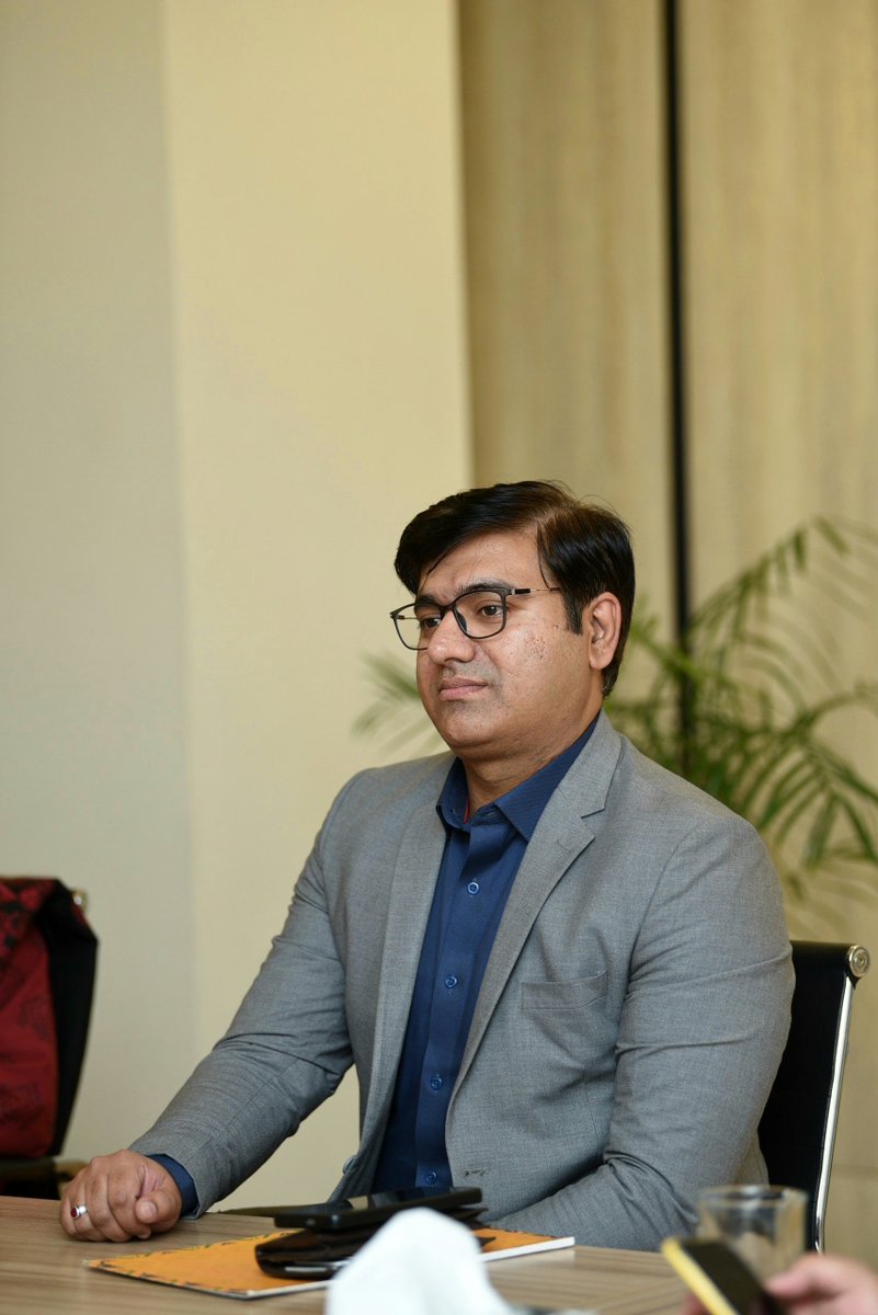 A new partnership has been established between UCP and the Migrant Resource Center (MRC, which operates under the auspices of the Ministry of Overseas Pakistanis and Human Resource Development). This partnership aims to offer free and personalized support for UCP alumni 
#my_ucp